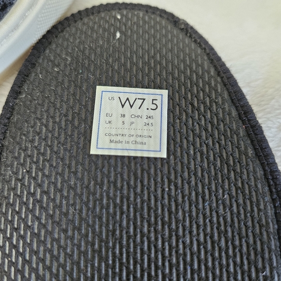 Rothy's The Original Slip On in Black and White Honeycomb Size 7.5 - Picture 8 of 8